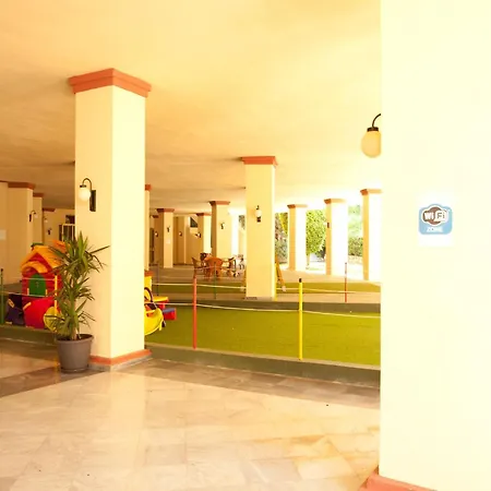 Beachside ماربيا