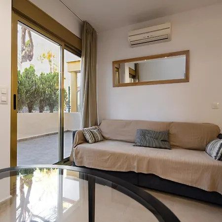 Beachside ماربيا